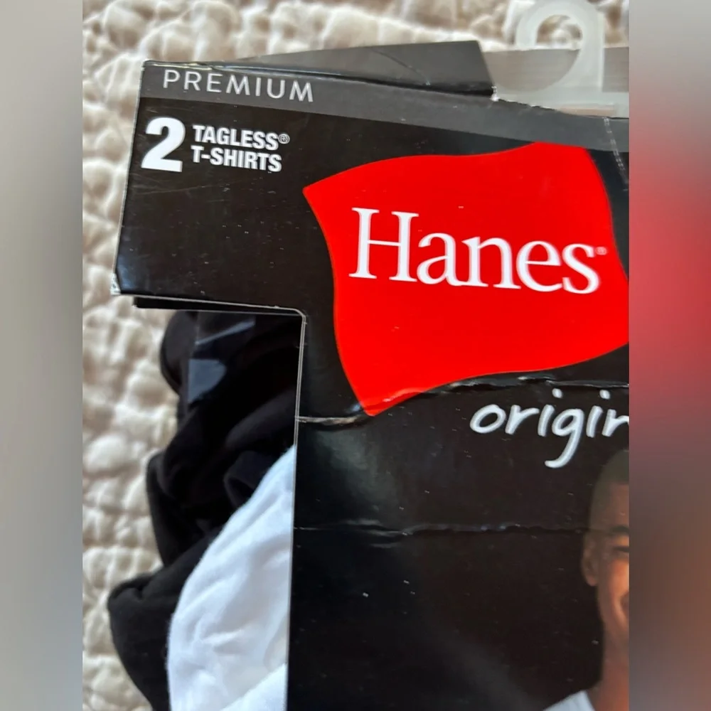 Hanes Originals Premium Men's SuperSoft Crewneck Undershirts 2-Pk Black/White Lg